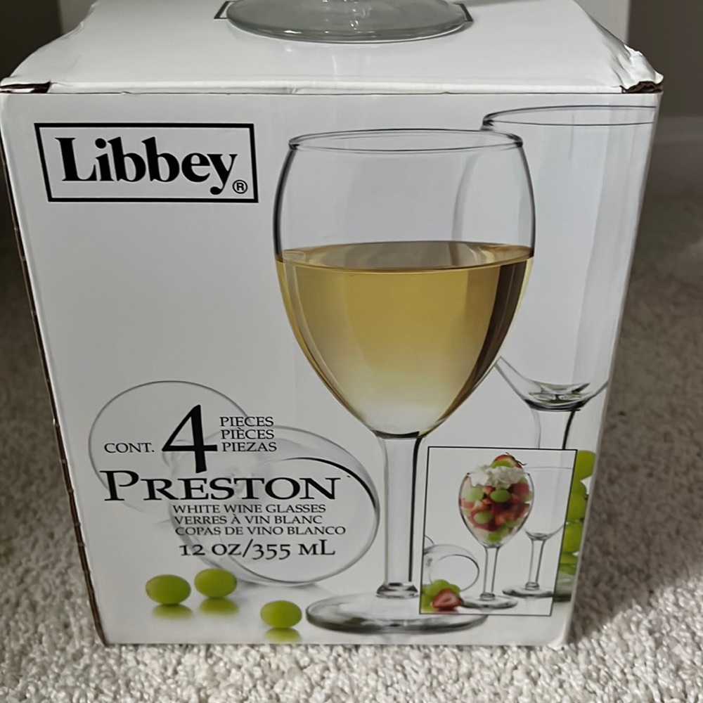 Libby 4 Wine Glasses